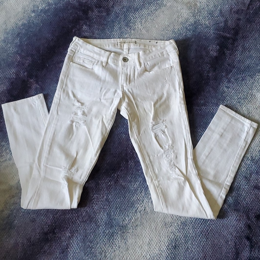 White Bullhead jeans size 3
